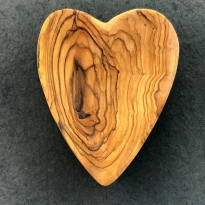 Herz aus Olivenholz - Länge 10,5 cm